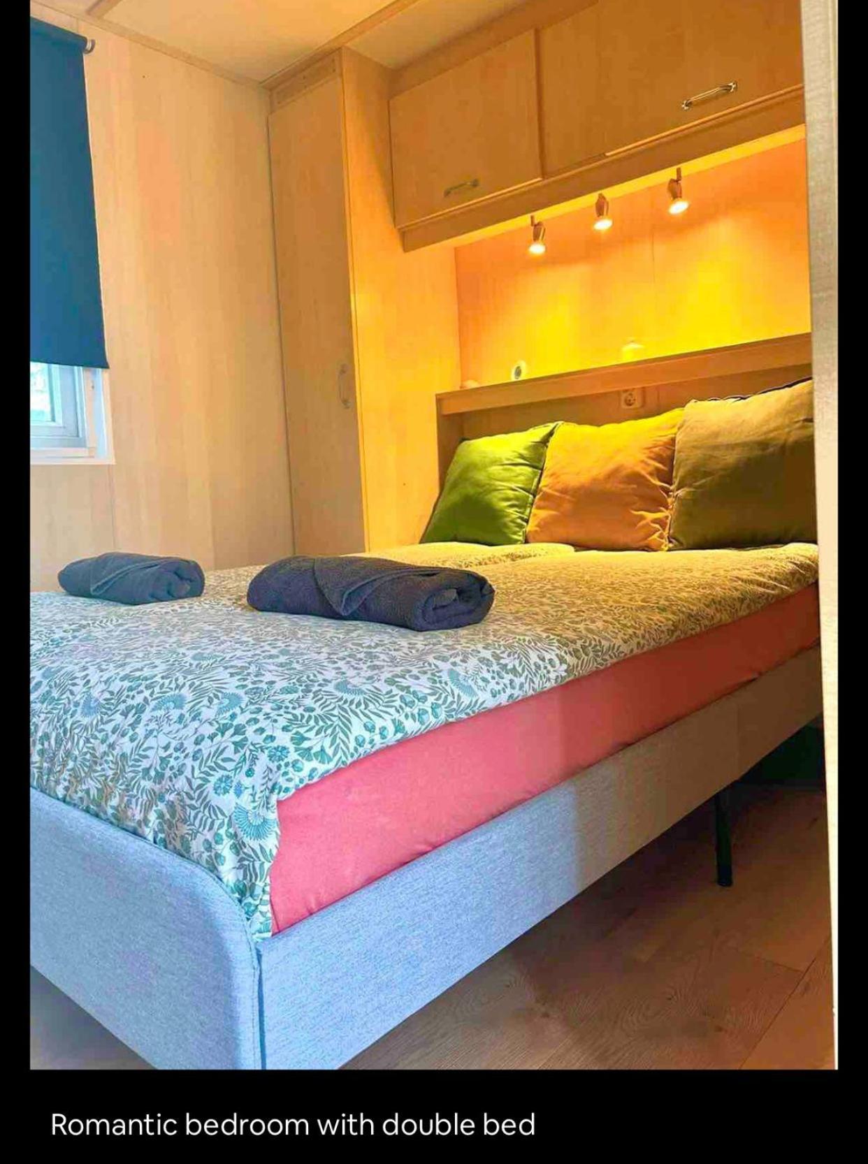 Wellness Bungalow With Jacuzzi &Sauna&Private Garden Near Amsterdam Vijfhuizen Luaran gambar